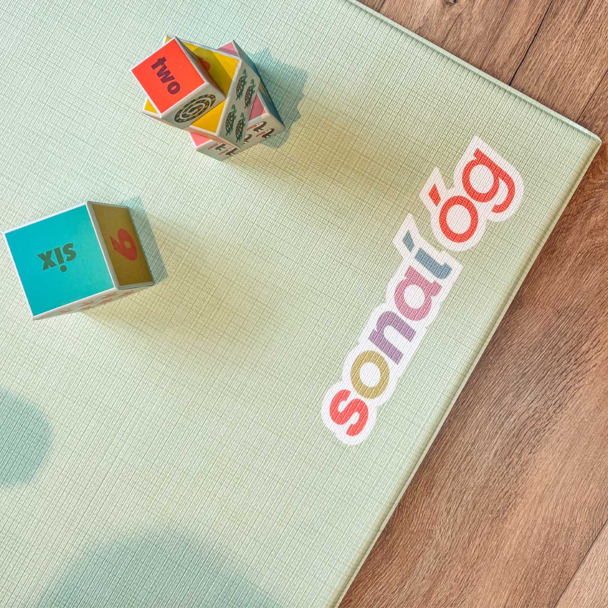 SONAÍ Playmat